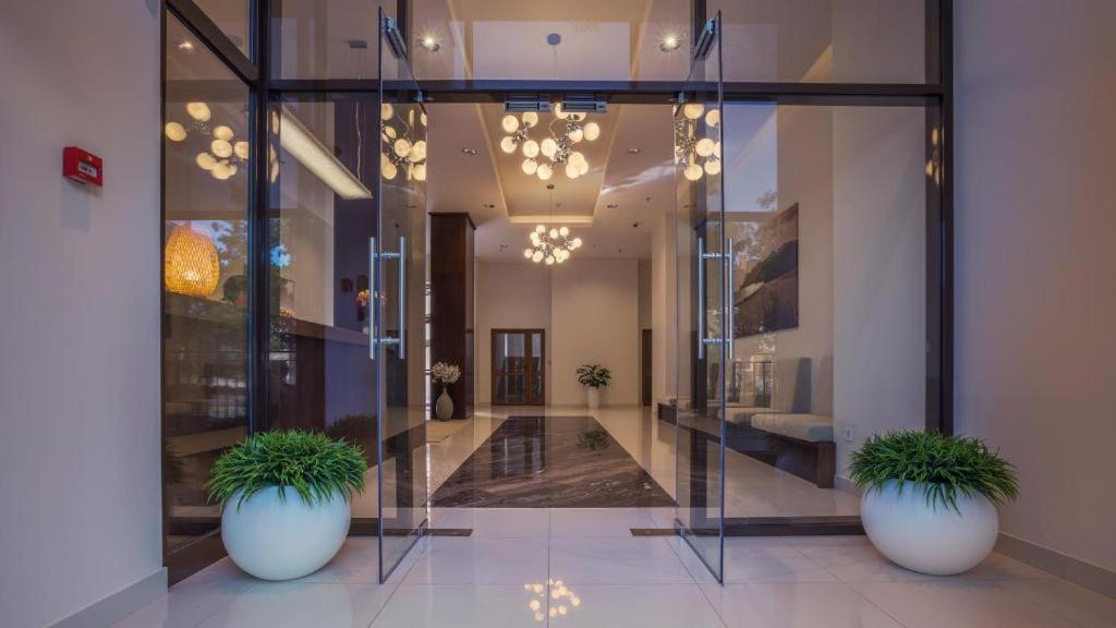 Апартамент Flowers Apartment Varna Exterior photo